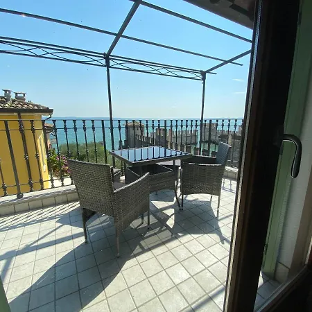 Appartamento Castello Mavino Sirmione